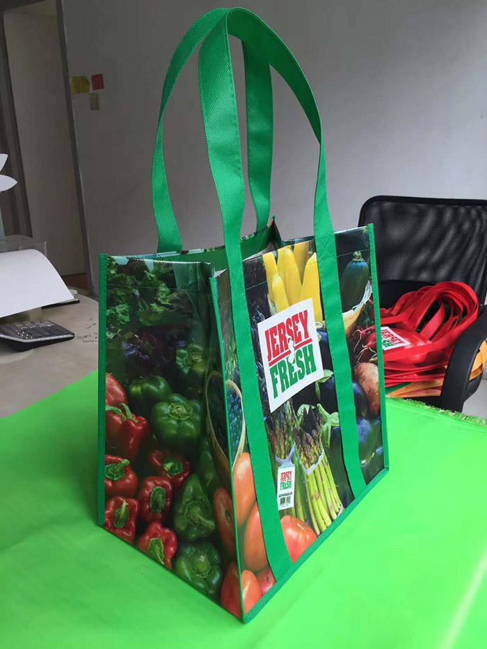 Fruit and vegetable gift bag