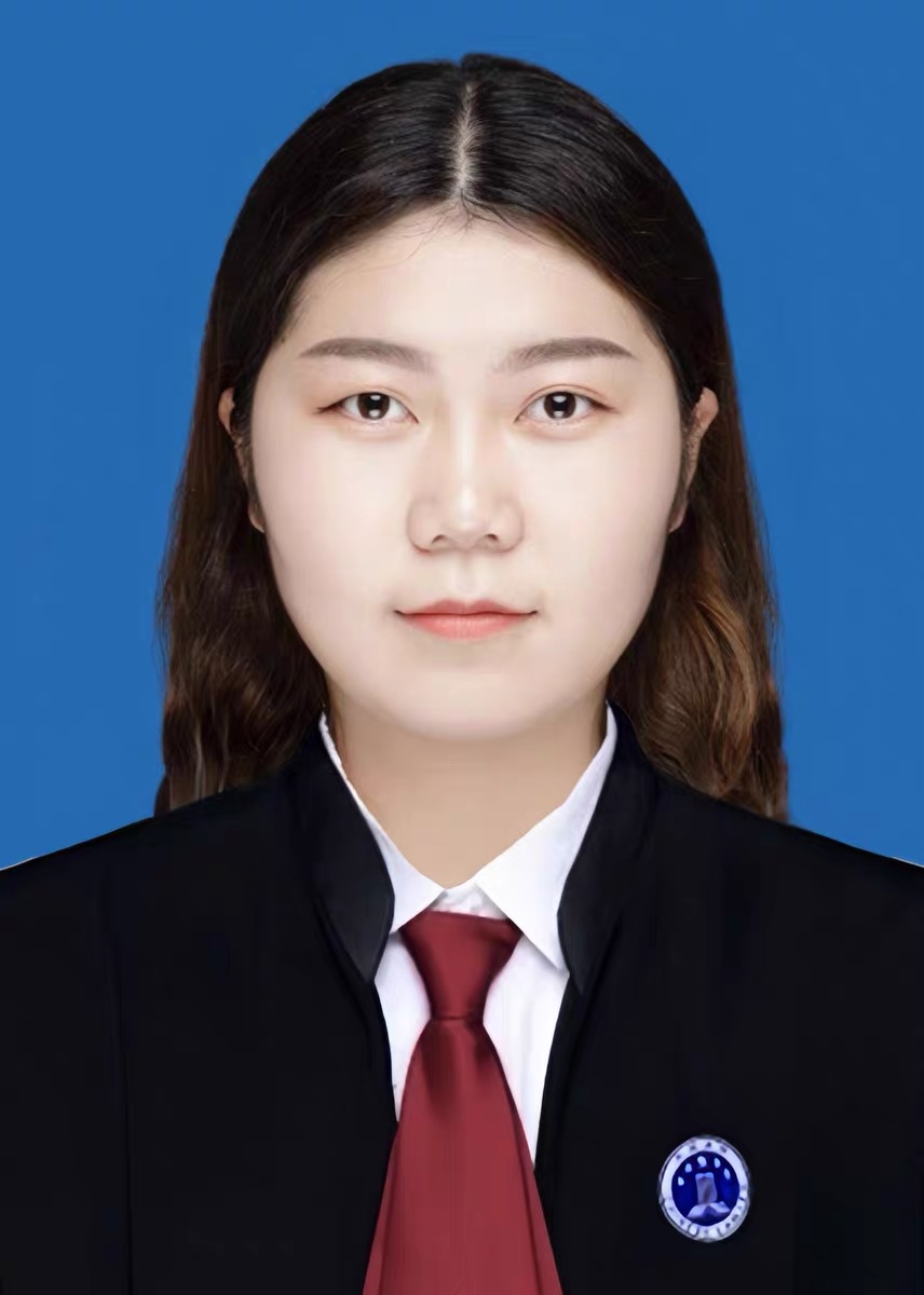 李雨薇律师