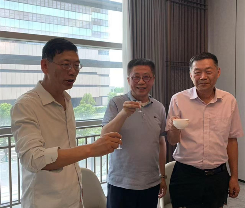 公司總經(jīng)理廣東參觀考察