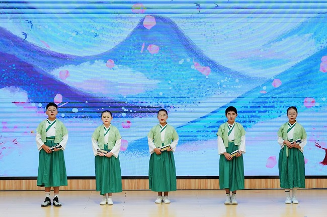 愿做湔江一滴水 文脉汇流启新章——成都石室湔江学校正式揭牌