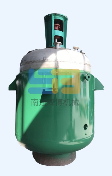 Vertical reactor kettle