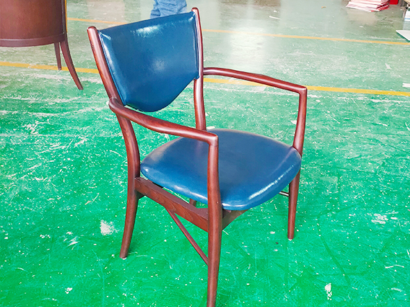 餐椅HC584