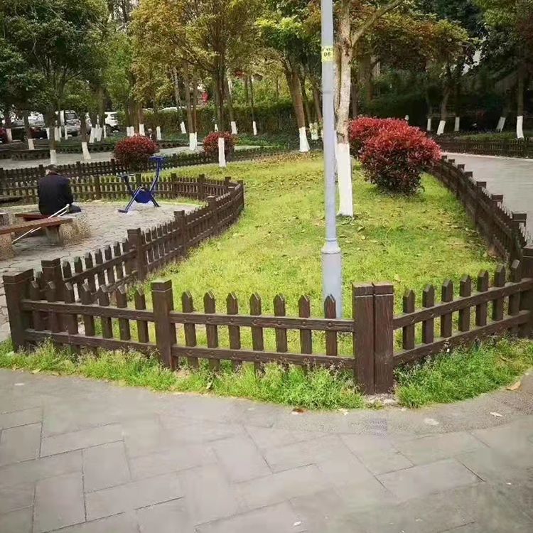 草坪围栏