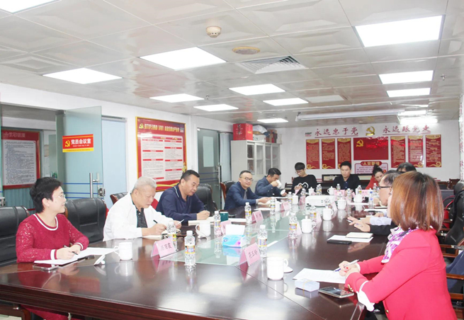 海南海垦热作集团与深圳市海南商会举行商务洽谈会