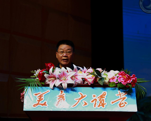海口经济学院美育大讲堂第二讲 重温经典版画中的红色记忆