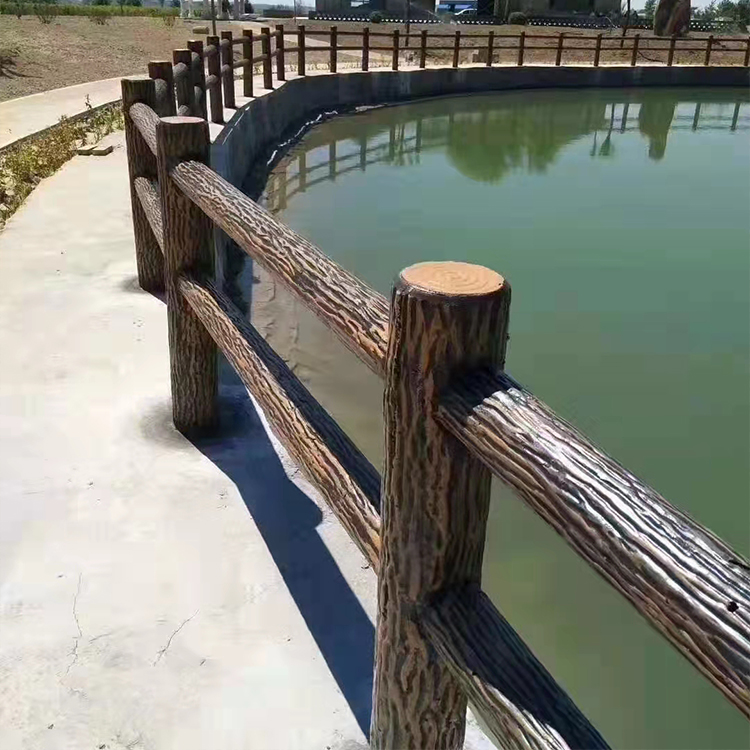 仿树皮栏杆
