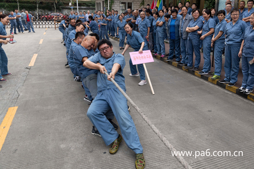 海阳科技五十年厂庆拔河赛人气爆棚