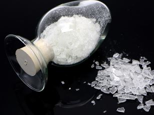 我國粉末涂料廠加如何改進(jìn)涂料的質(zhì)量