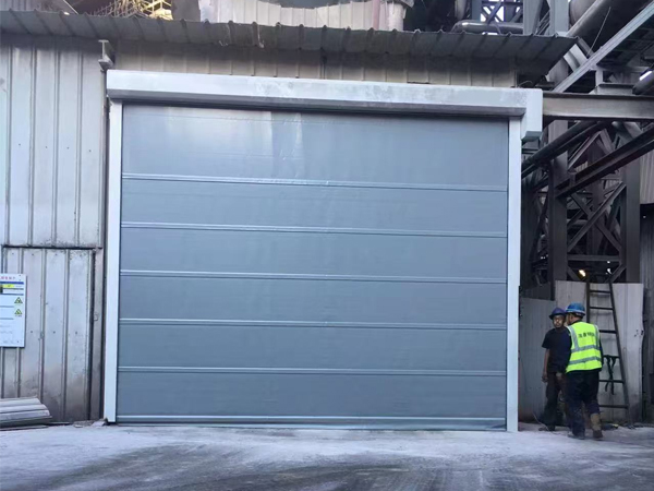 軟質(zhì)快速門