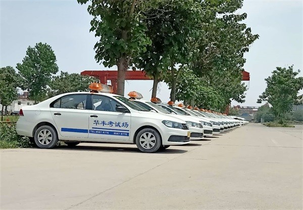 新手學(xué)車(chē)時(shí)都有哪些技巧
