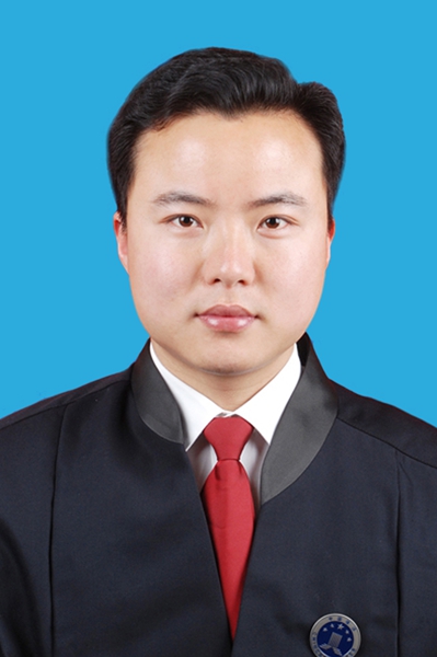 杨峻鹏
