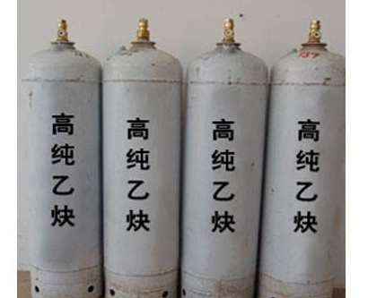 使用高純氣體應該學會操作減壓閥