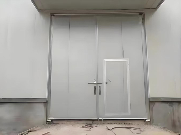 工業(yè)平開門