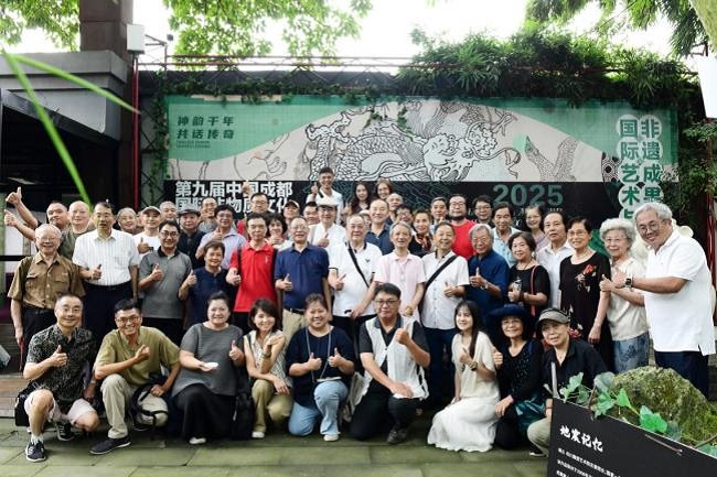 蓉台艺术家共赴蜀文化之约 162 件作品绽放两岸文脉之美