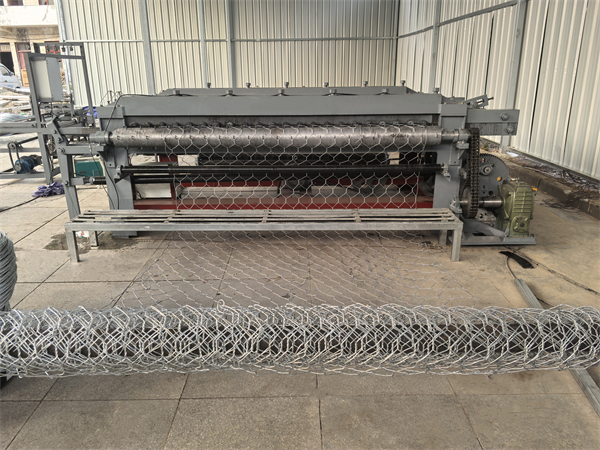 臥式石籠網機安裝調試