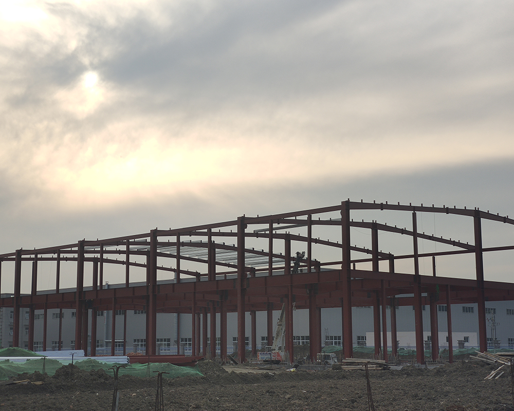 江苏鑫峰科技材料有限公（年产5000吨无纺布项目  钢结构建筑）