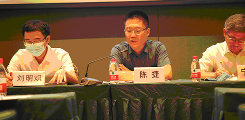 海南保亭县织密基金监管网 共筑医保防护线