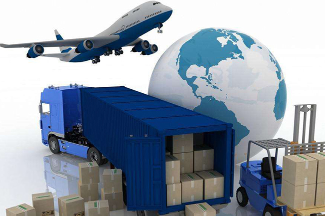 There are these differences between international air freight and international express