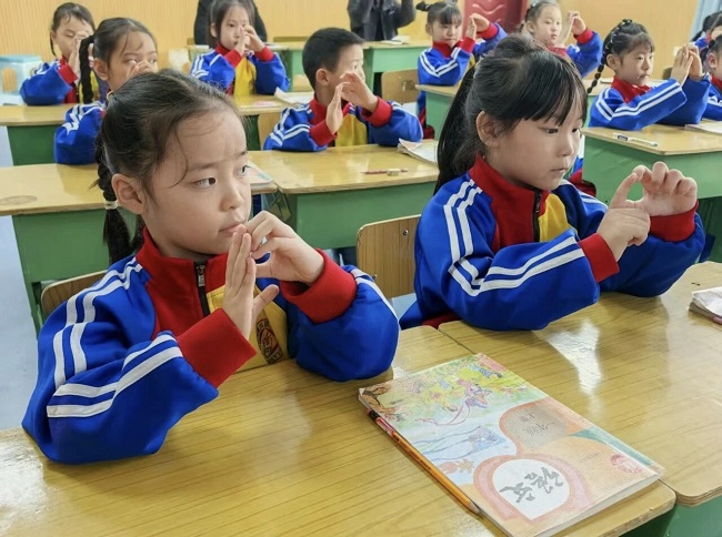 AI赋能小学语文教与学的实践探索