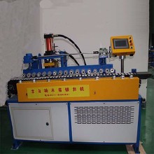 全自動公母打扣機的優(yōu)勢