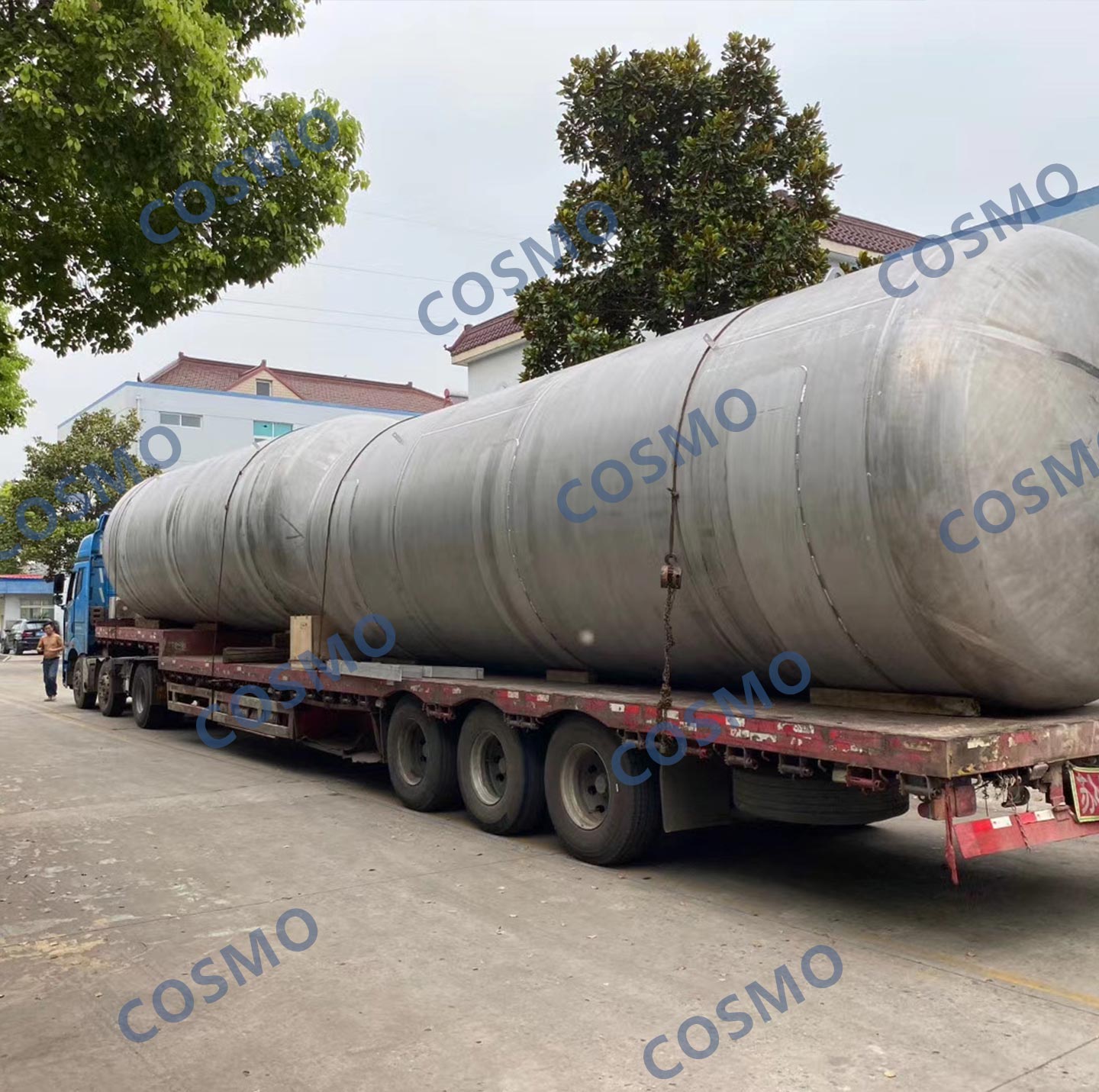 Stainless steel tank
