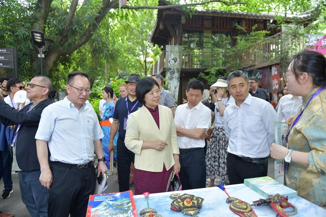 神话赋能非遗传承发展   文化盛宴点亮巴蜀大地