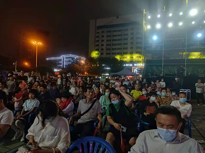 海口市举行创建食品安全示范城市文艺晚会
