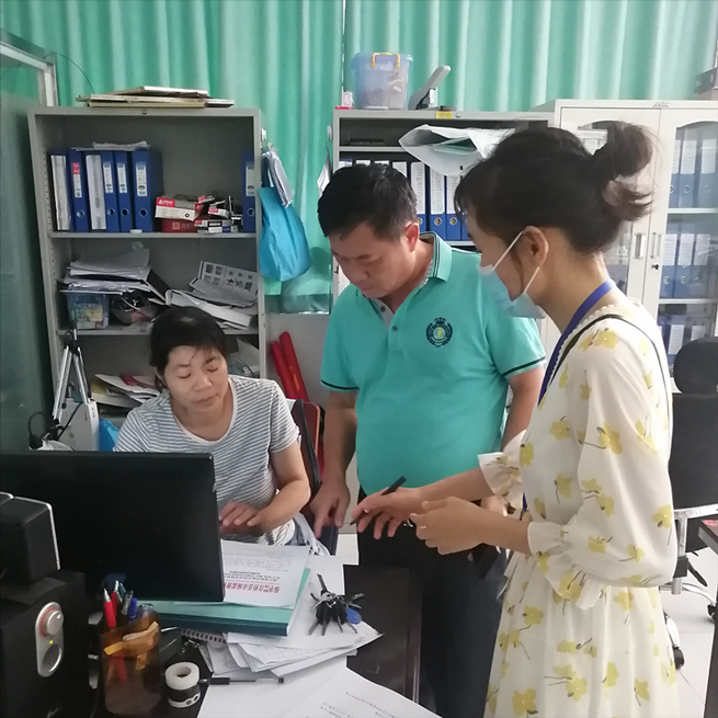 海南保亭县坚持新冠疫苗监管与发动市场主体接种疫苗并举