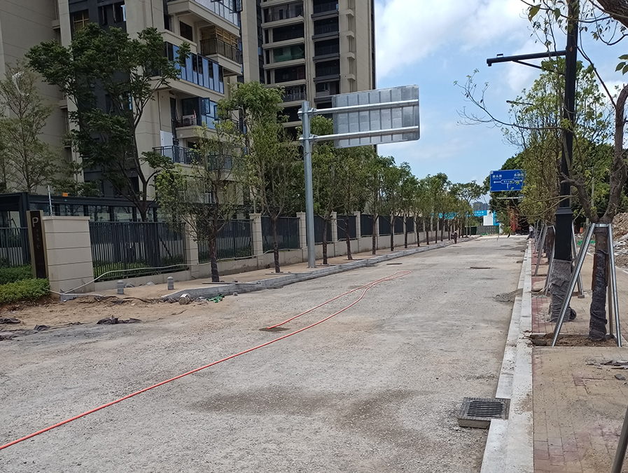 馬尾鐵南路市政道路pc仿石磚安裝效果圖