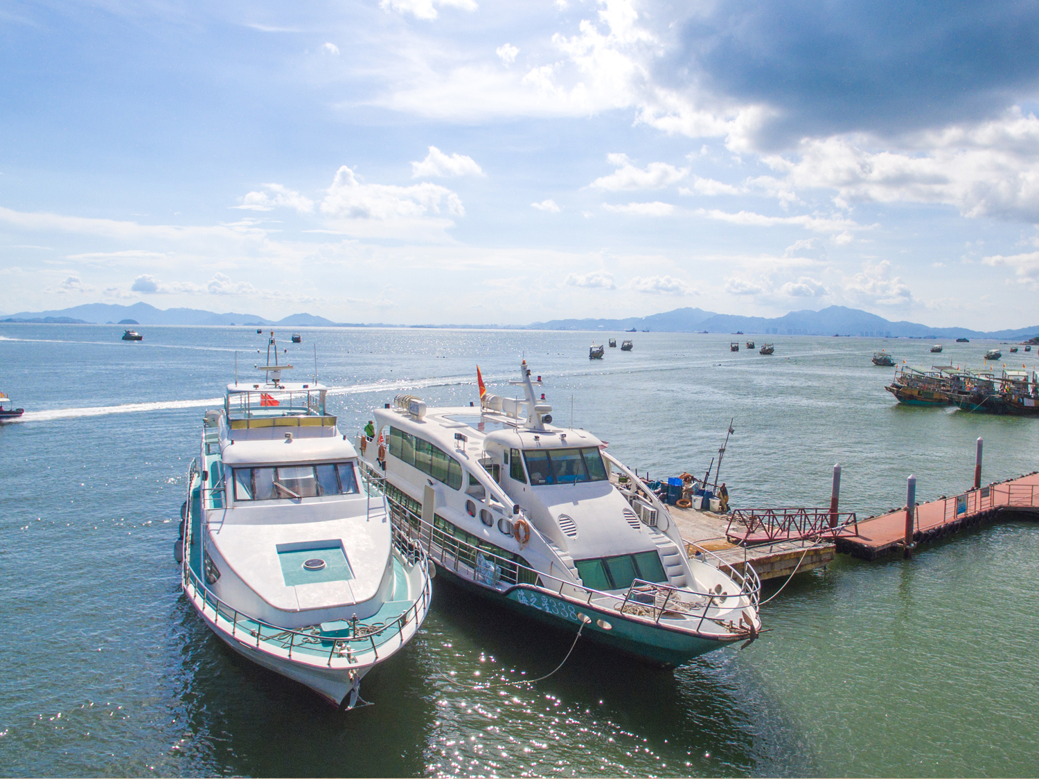 旅游艇造船廠航運