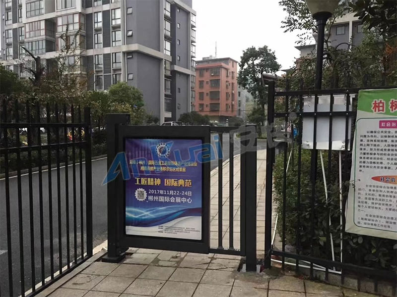 小区广告门正在成为社区营销新模式