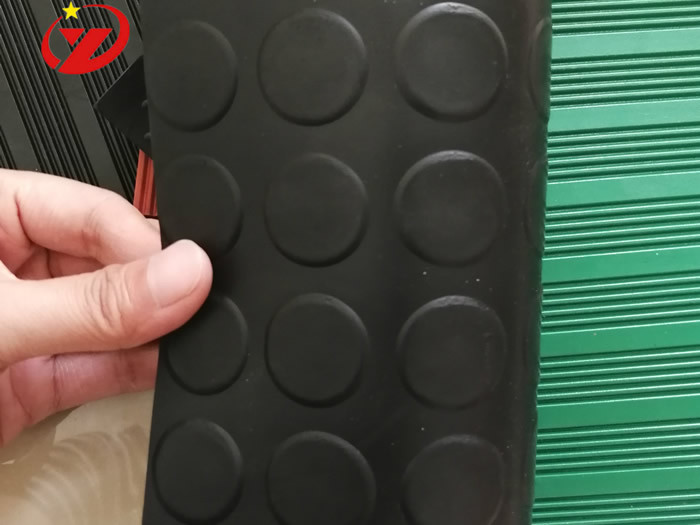 Uniform black insulating rubber pad