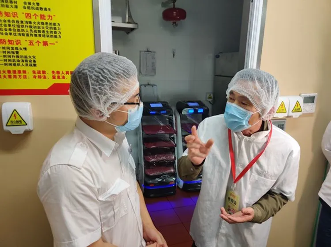 海口市市场监管局美兰分局开展“餐饮安全你我同查”活动