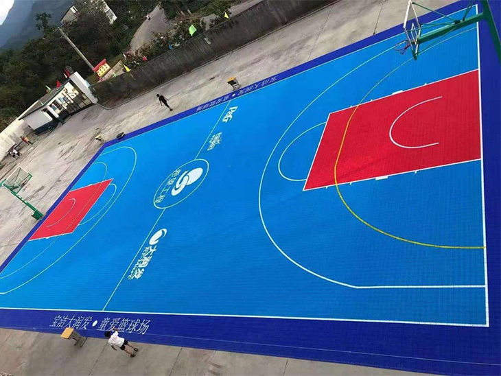 幼兒園拼裝地板制成品變脆該怎么辦