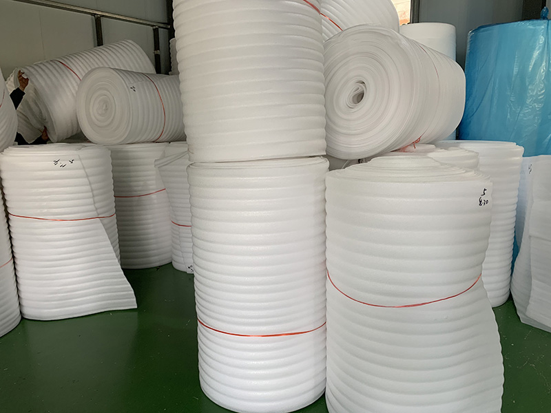 EPE 珍珠棉還被大量用于手袋箱包的彈性襯里