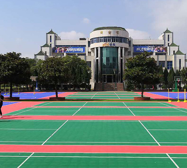 幼兒園拼裝地板的質(zhì)量標準
