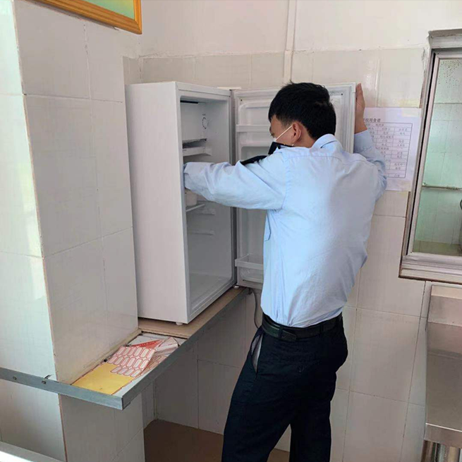 海南保亭县启动2021年春季学校食品安全检查大行动