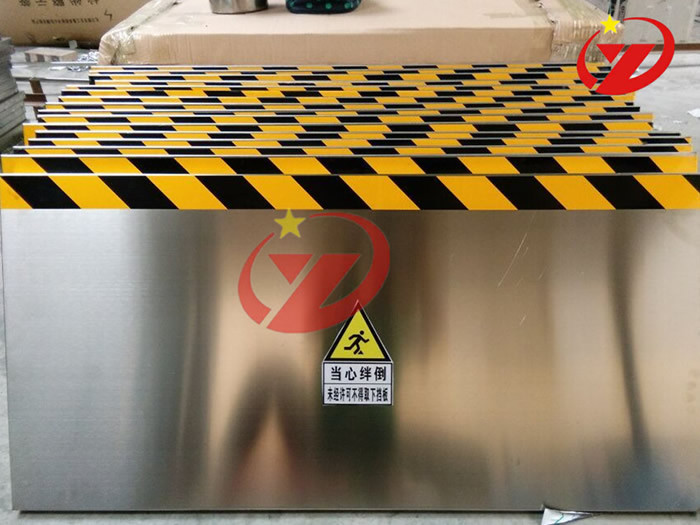 Stainless steel rat proof plate