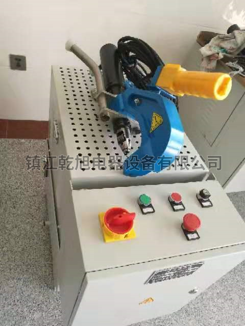 液壓式鉚接機