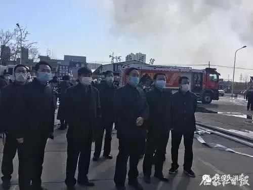 突发！河北一化工厂发生大火，浓烟遮天蔽日！