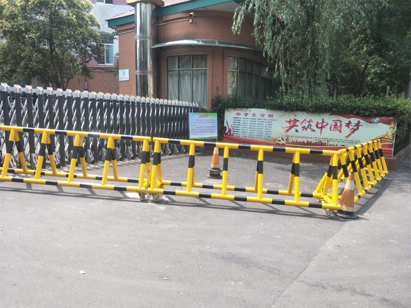 幼儿园防护拒马护栏