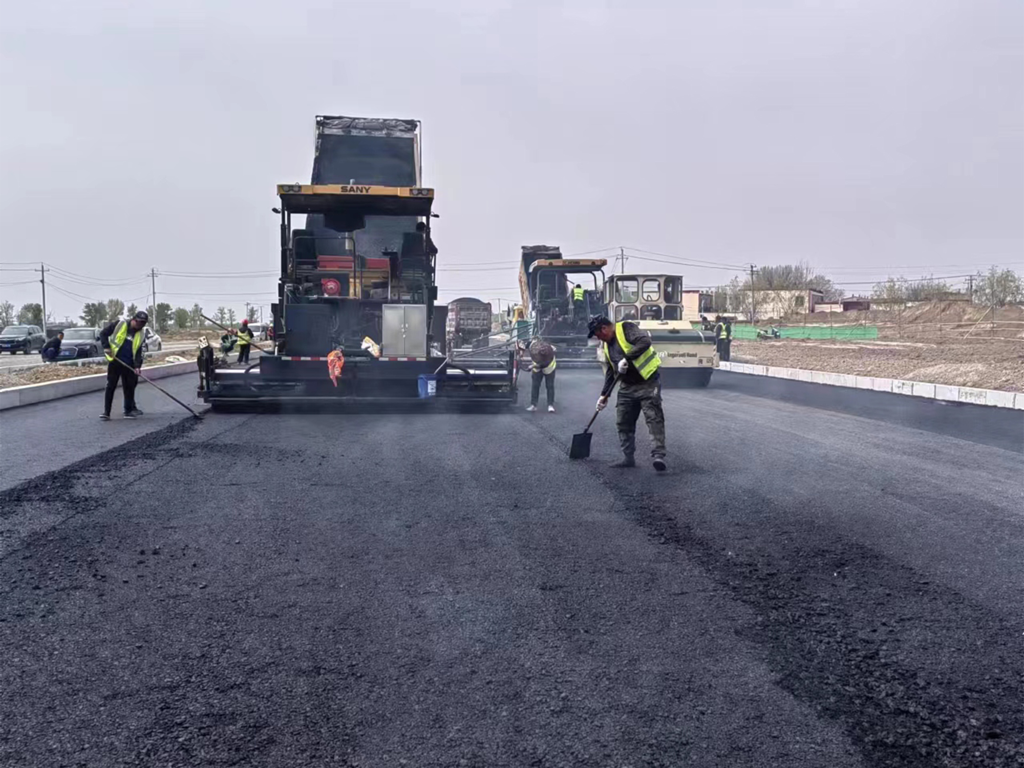 呼和浩特市新华大街西延西段道路及附属改造工程施