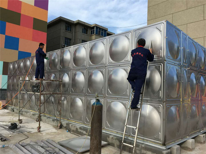 方形不锈钢保温水箱 方形不锈钢保温水箱