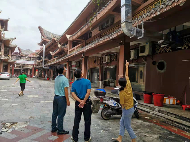 助力环保 海南保亭县保障餐饮行业绿色运行