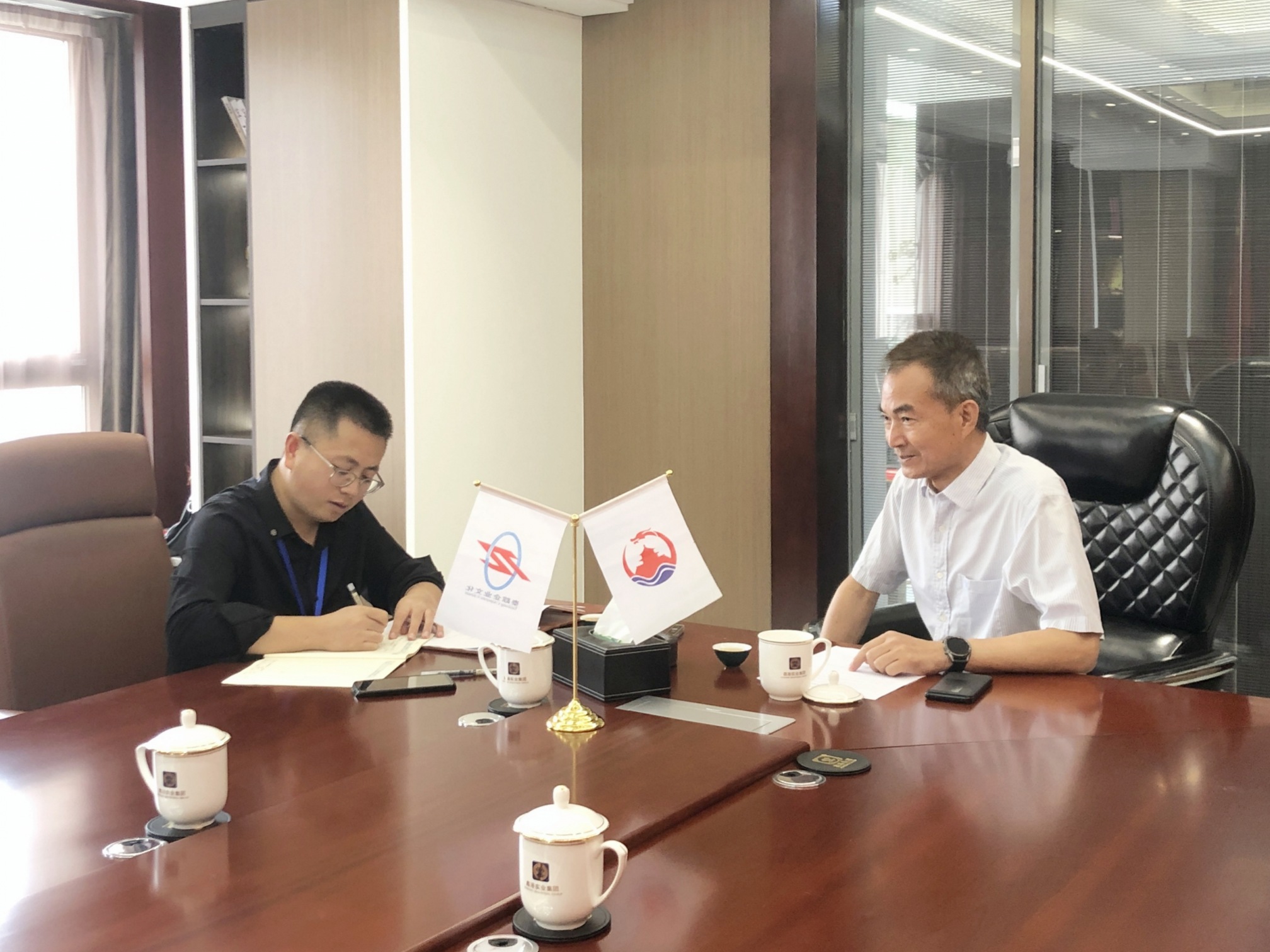 采访商会顾问刘亚农先生