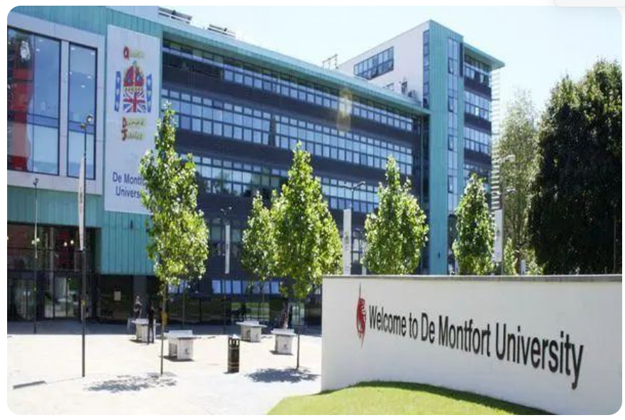 英國大學又開始整活了：實行一周三天上課制，本科改兩年制