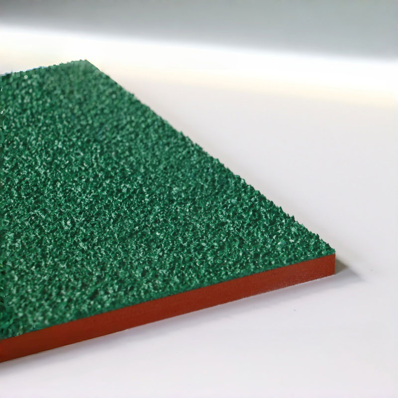 Full-pour polyurethane track