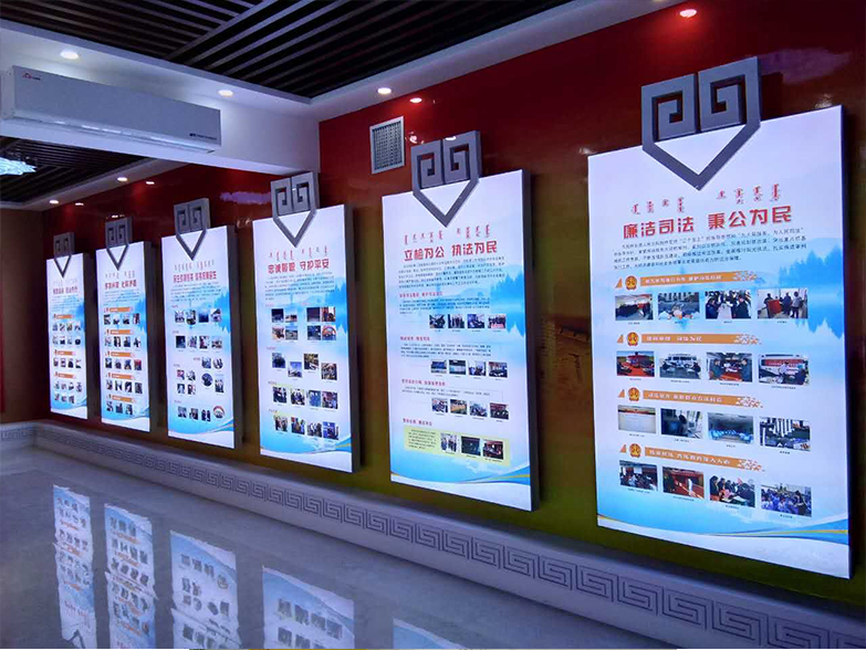 内蒙古广告公司详说太阳能广告灯箱的供电控制办法