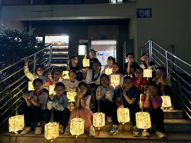 重庆市江北区图书馆“悦读汇”文化沙龙 “中秋故事会”诵读活动举行