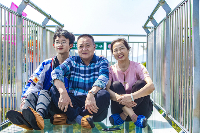 大年初三 海南呀诺达景区特色体验项目人气旺